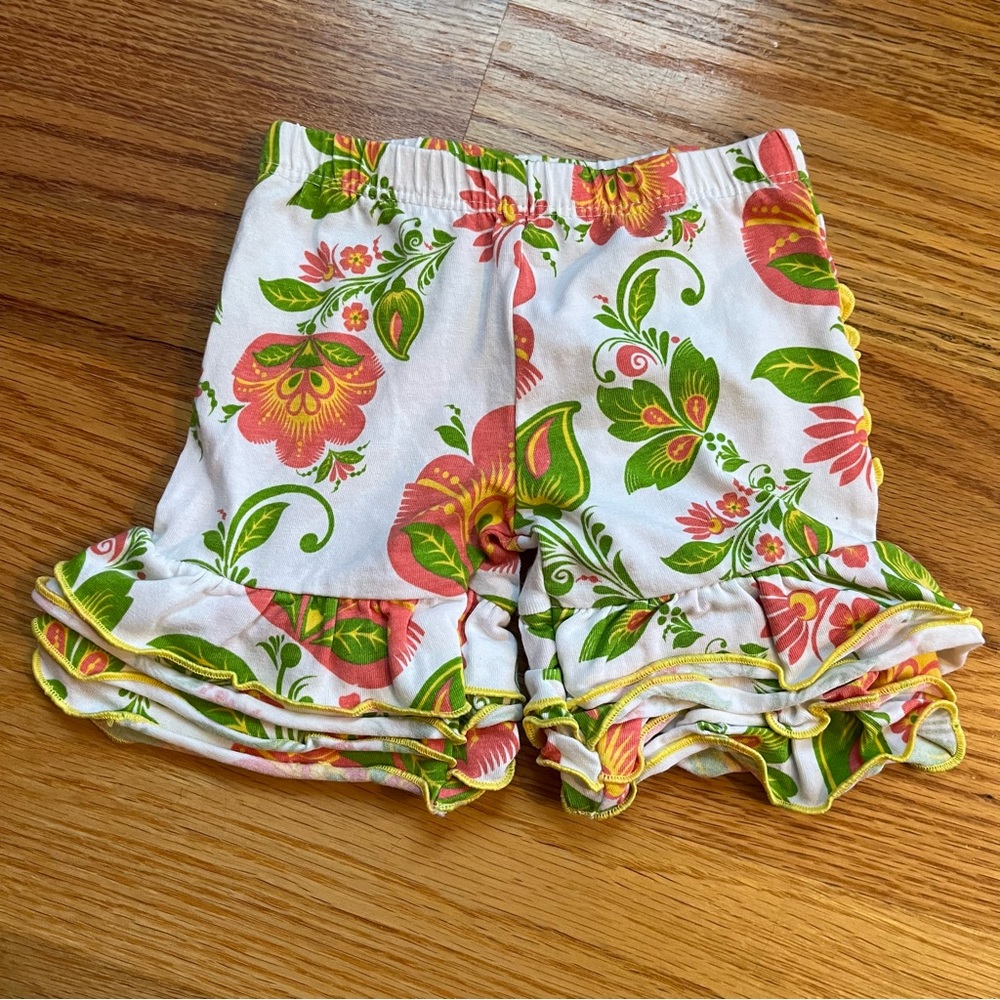 Ruffle Butts floral print shorts size 3-6 months